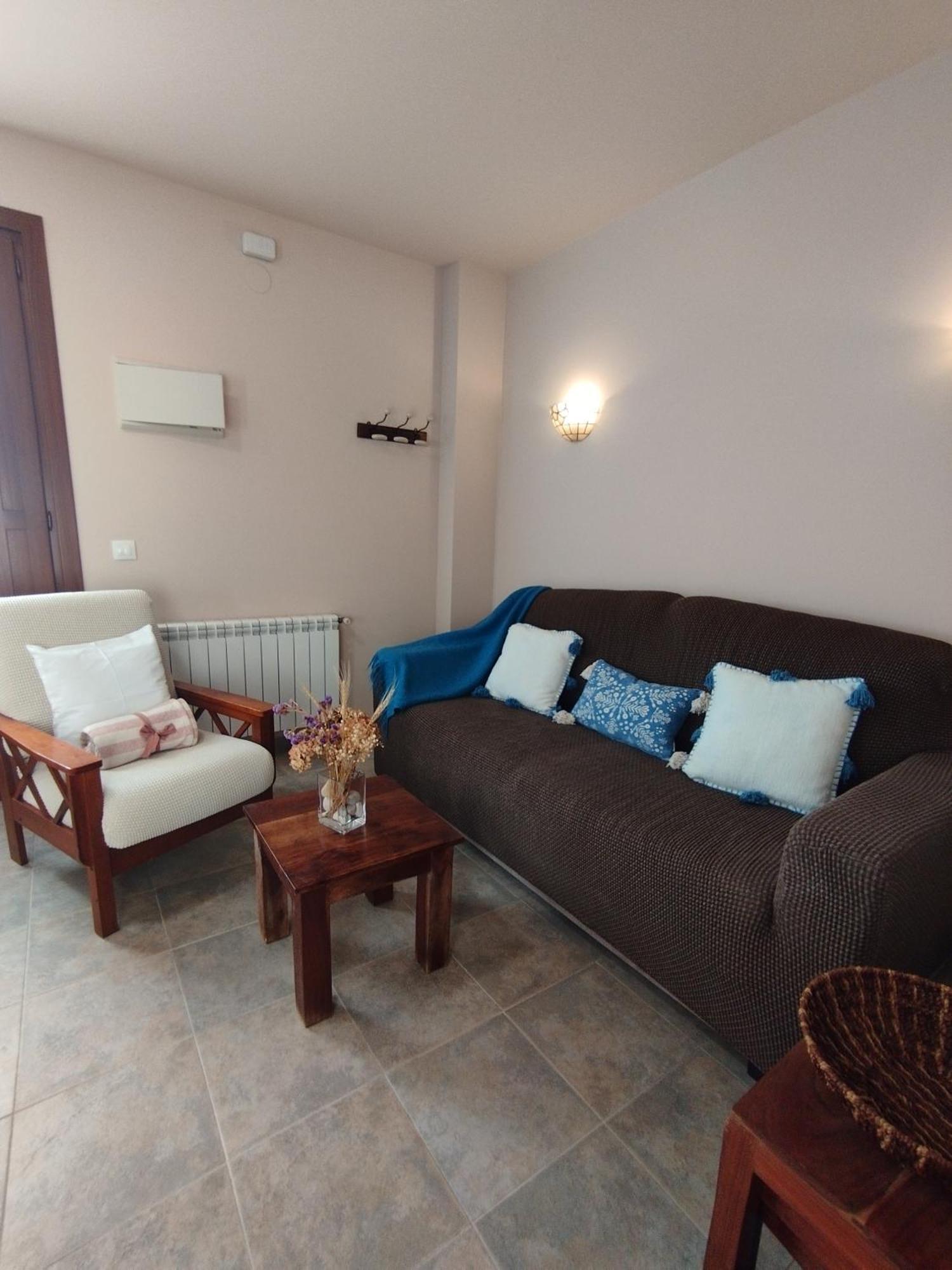 Apartamentos La Cruz De Paderne Navia Exterior photo